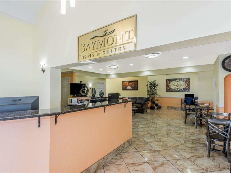 Hotel Baymont By Wyndham San Antonio Near South Texas Medical Ctr Esterno foto